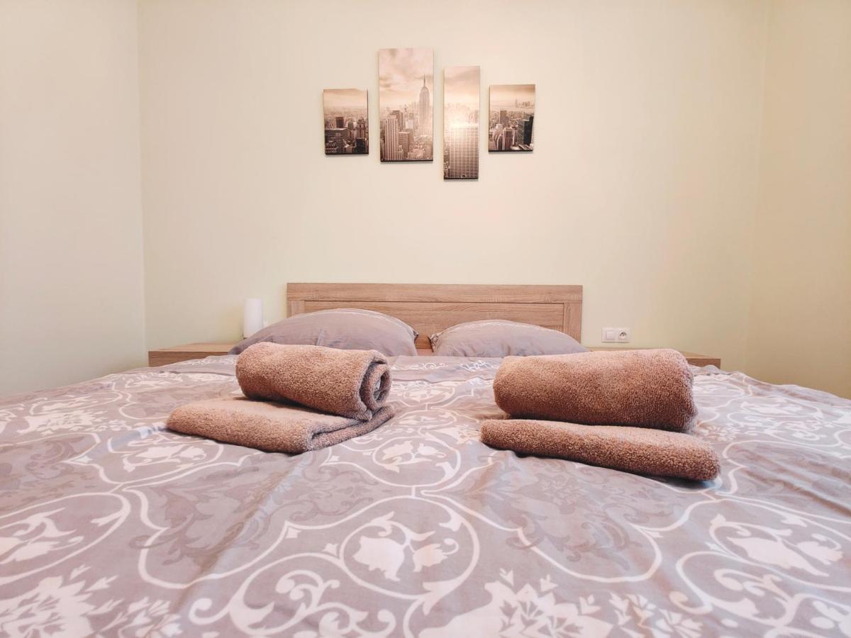 Apartman V Centru Карлові Вари Екстер'єр фото